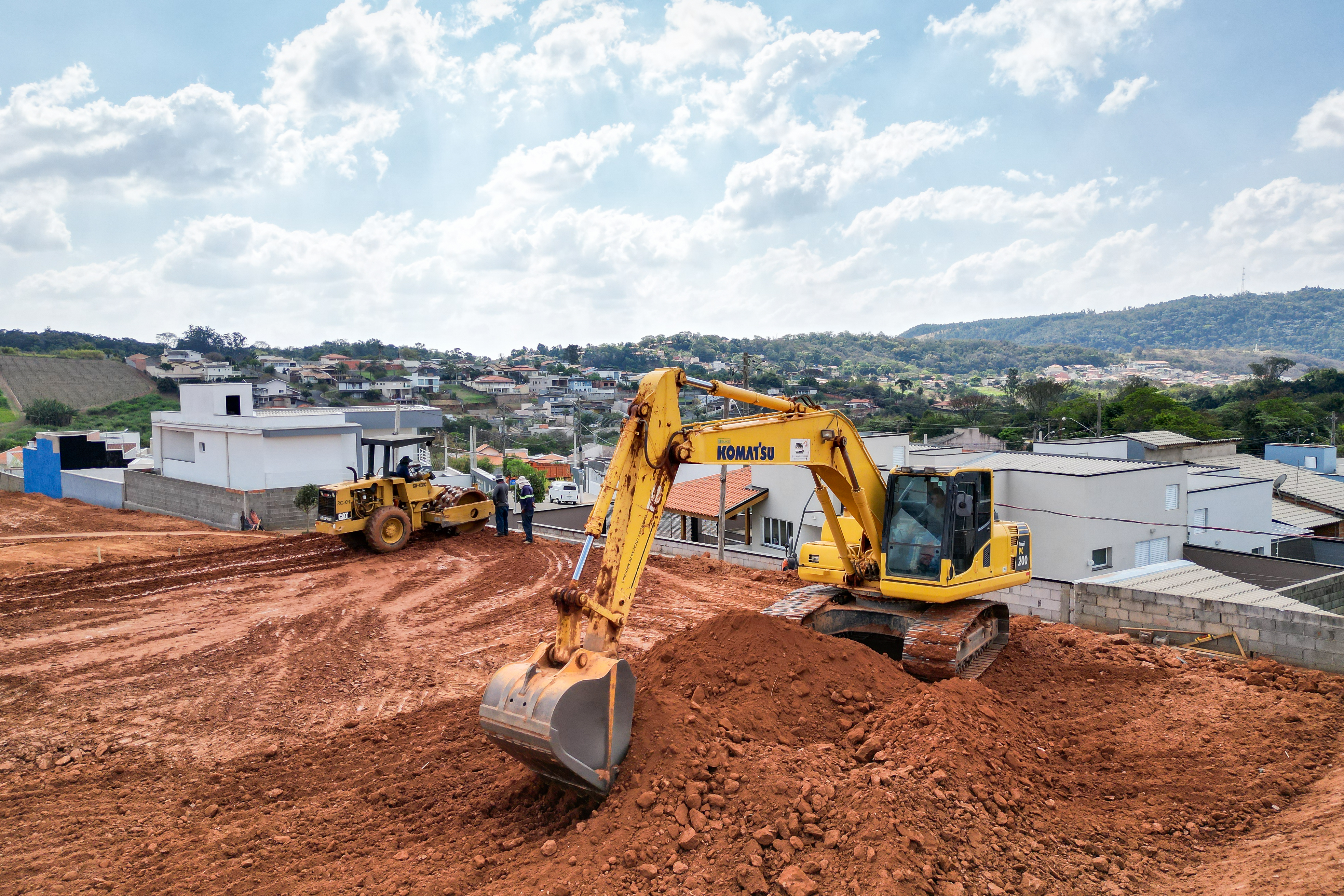 Escavadeira 20T